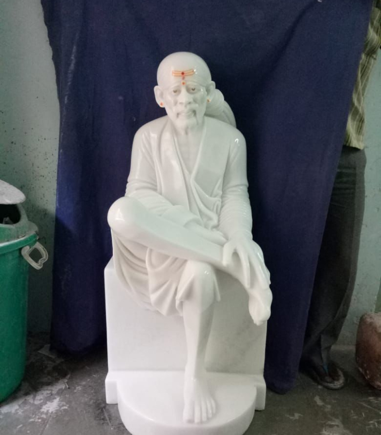 marble sai baba statue